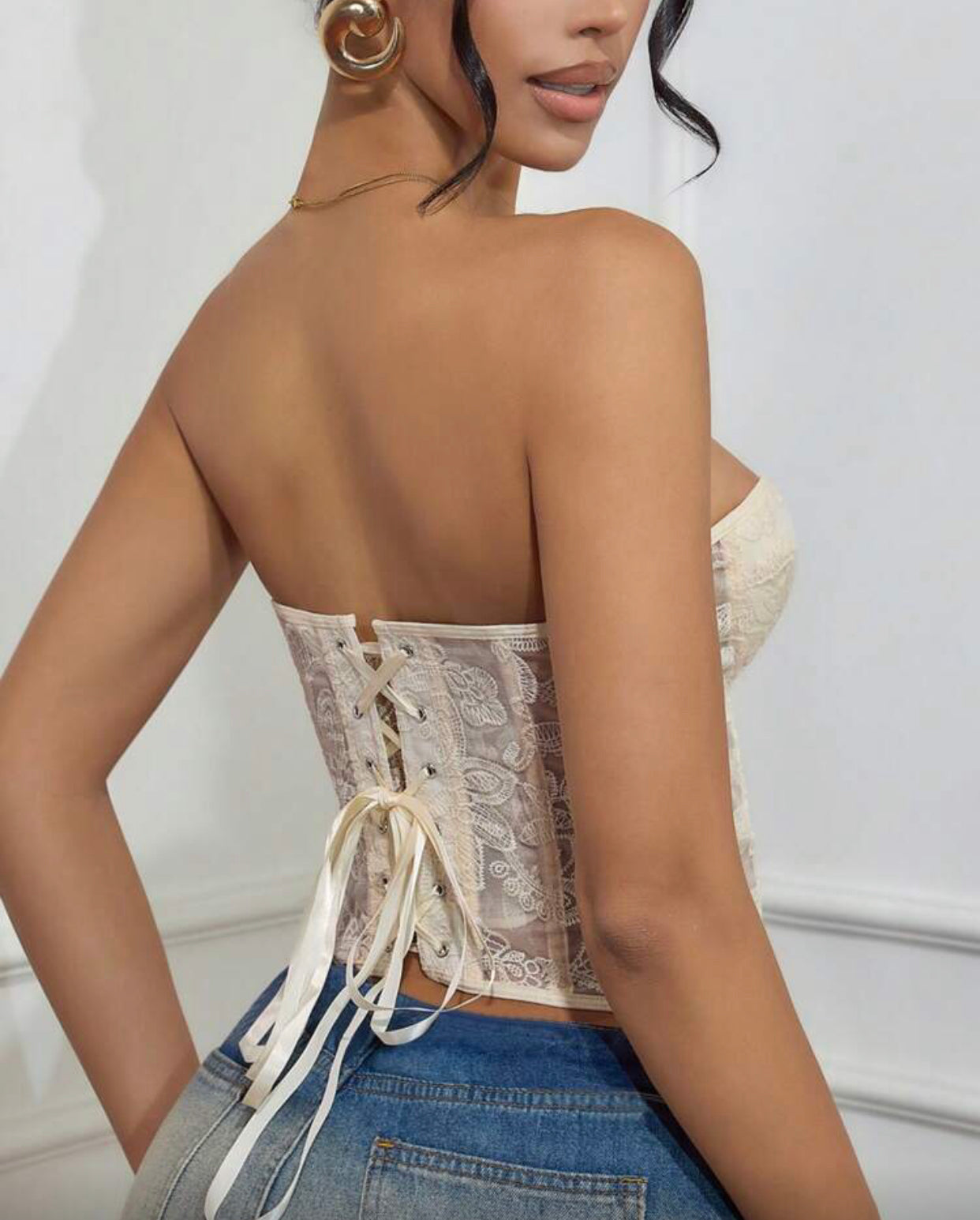 Corset con encaje