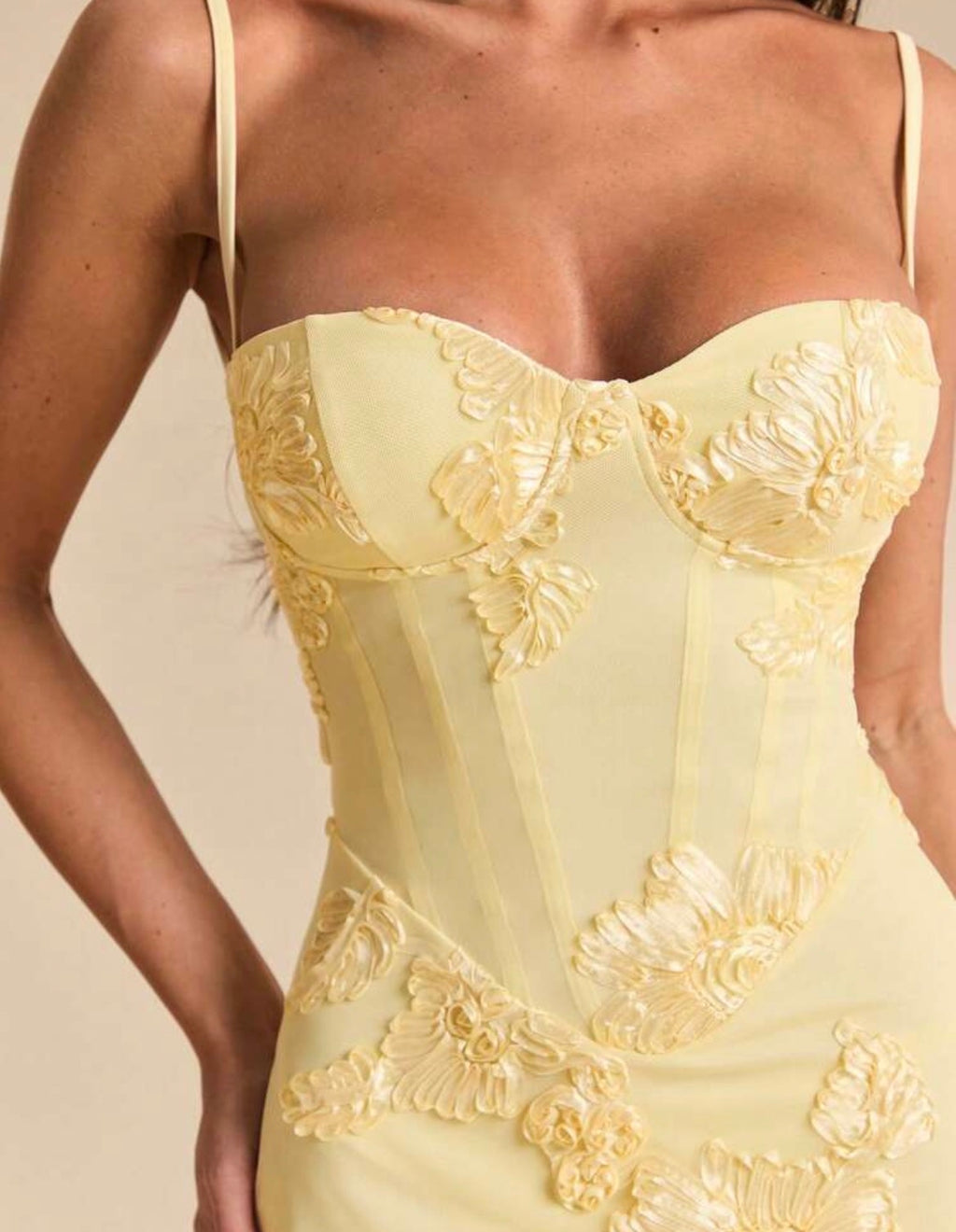 Vestido de encaje