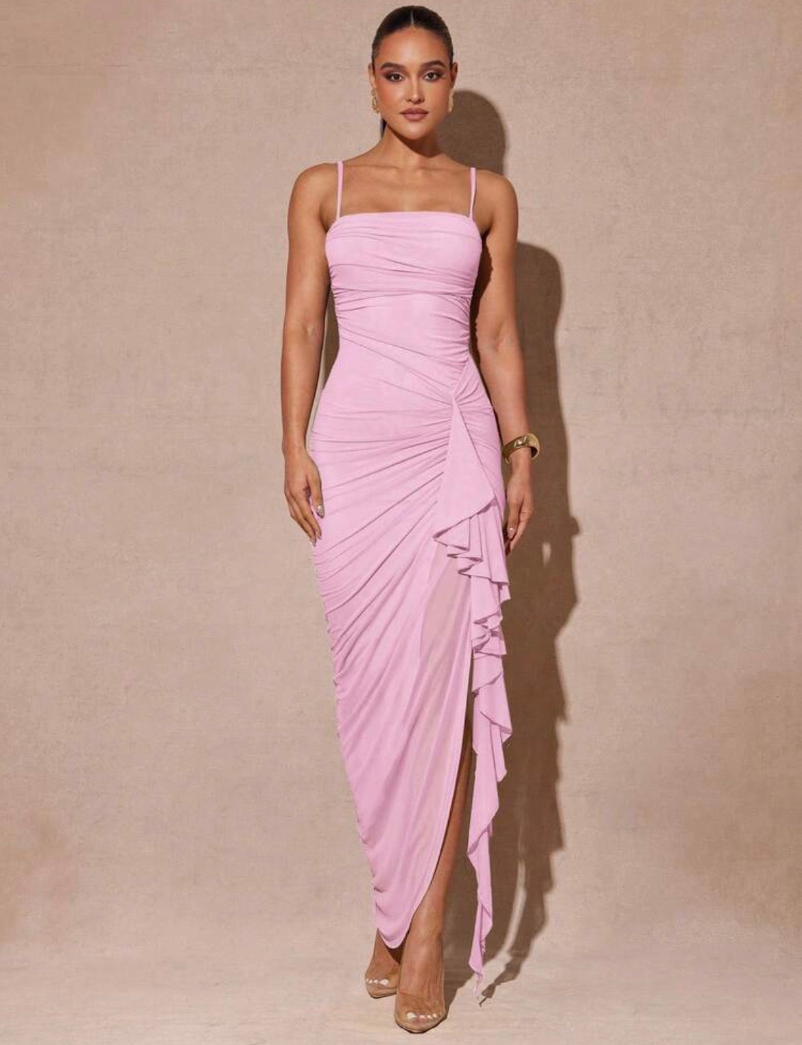 Vestido con abertura