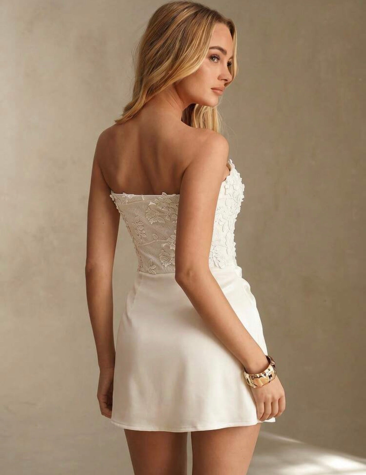 Vestido de encaje