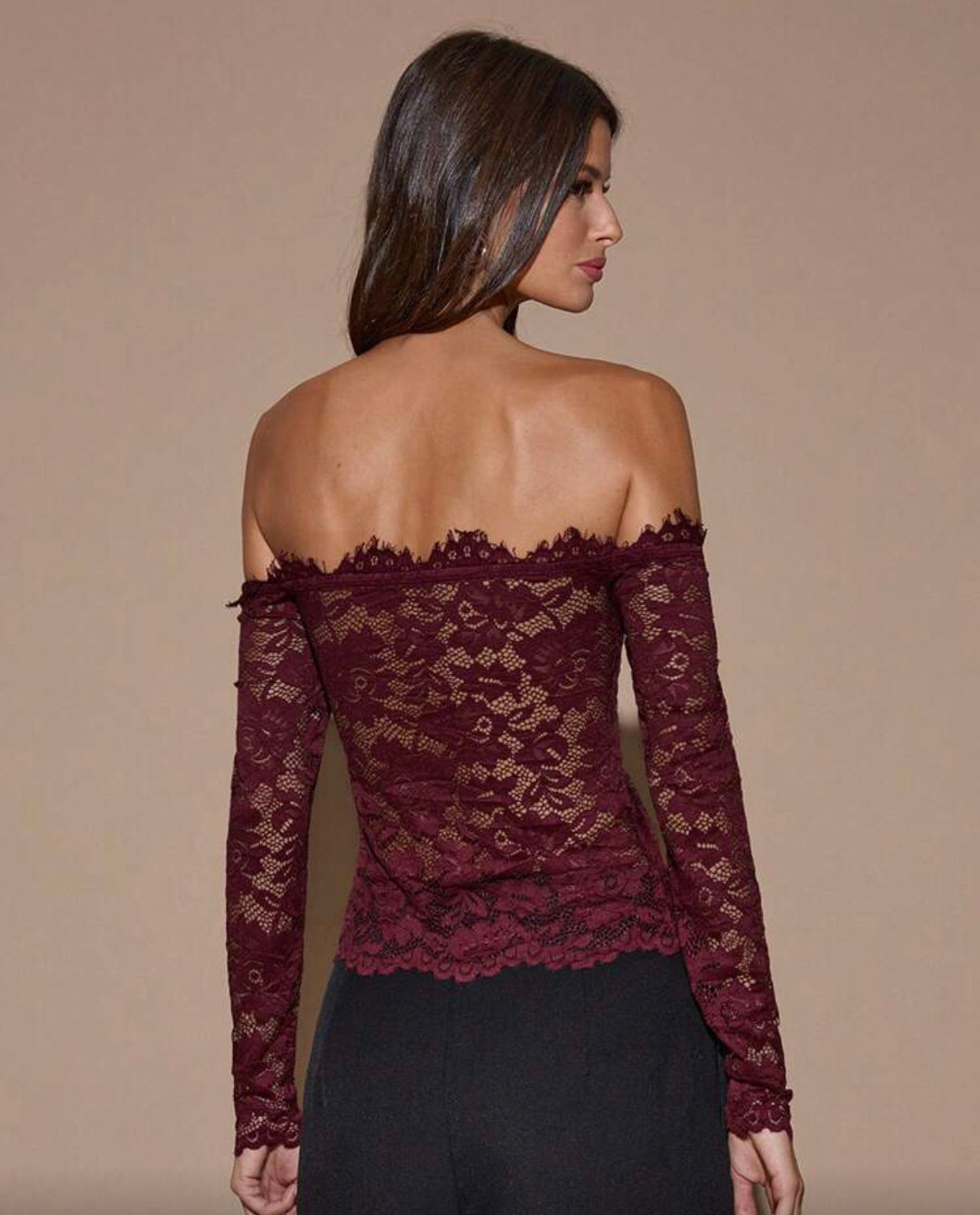Blusa con encaje