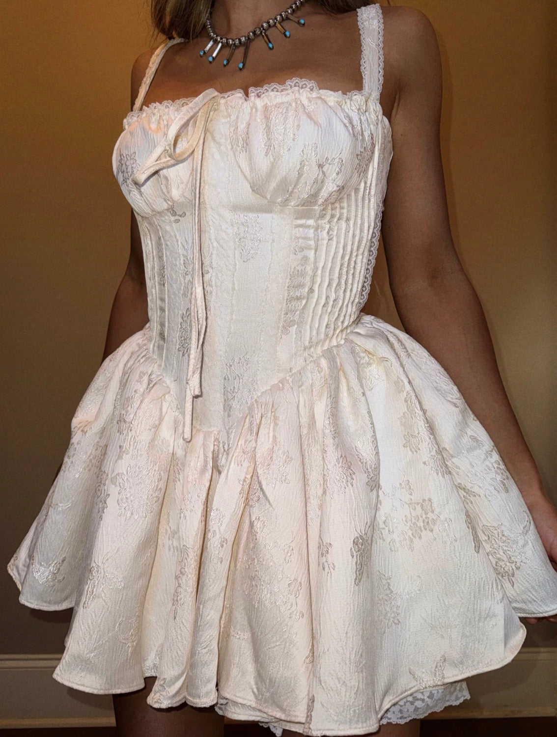 Vestido coquette