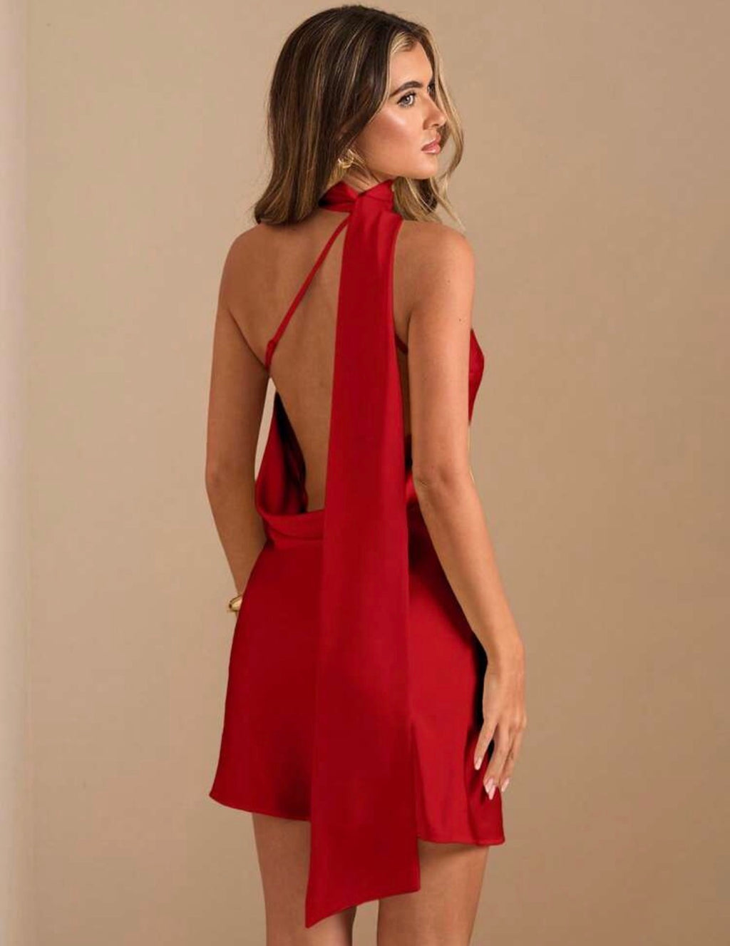 Vestido de satén