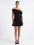 Vestido con lazo
