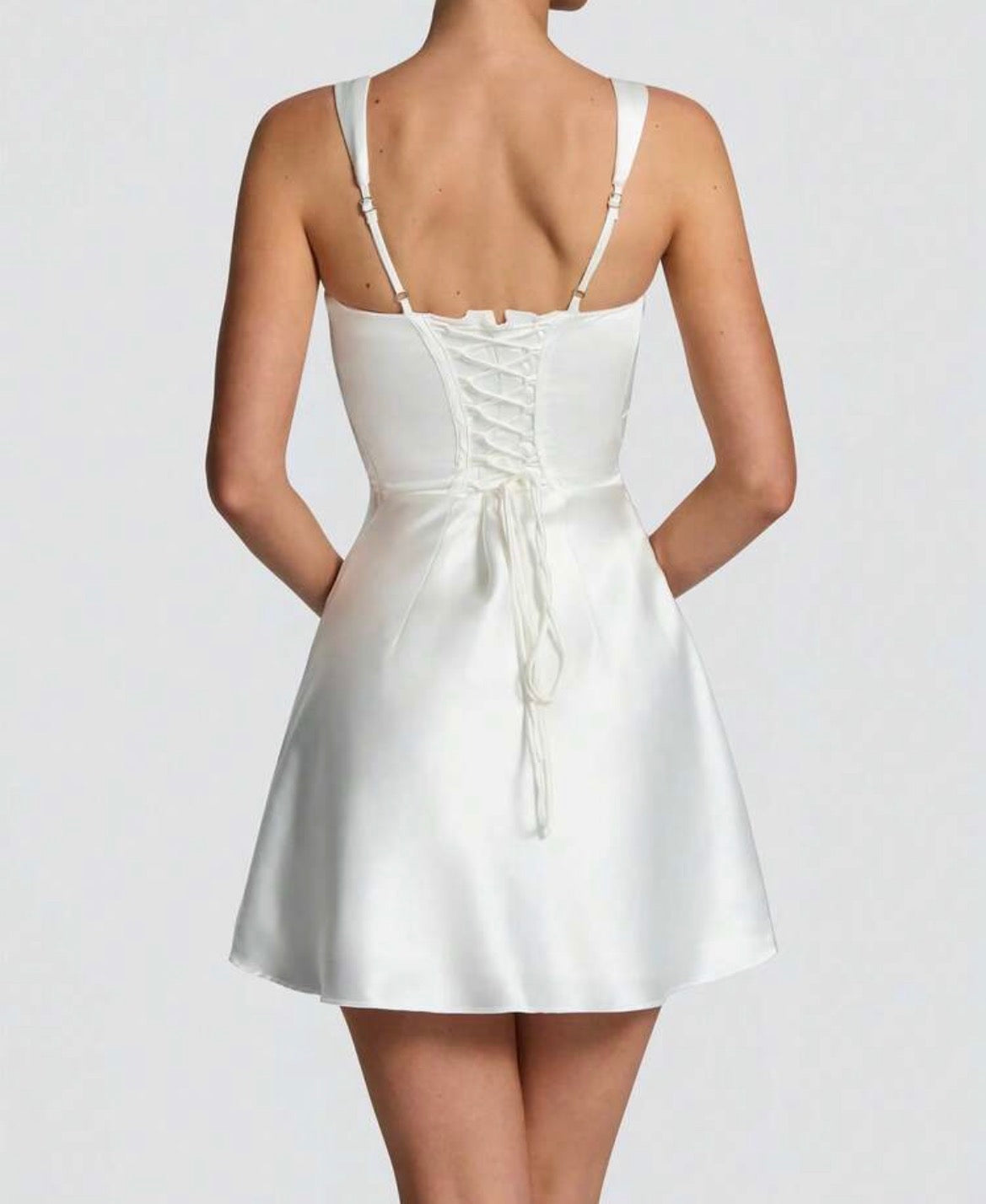 Vestido de satén