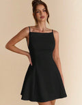 Vestido con espalda descubierta