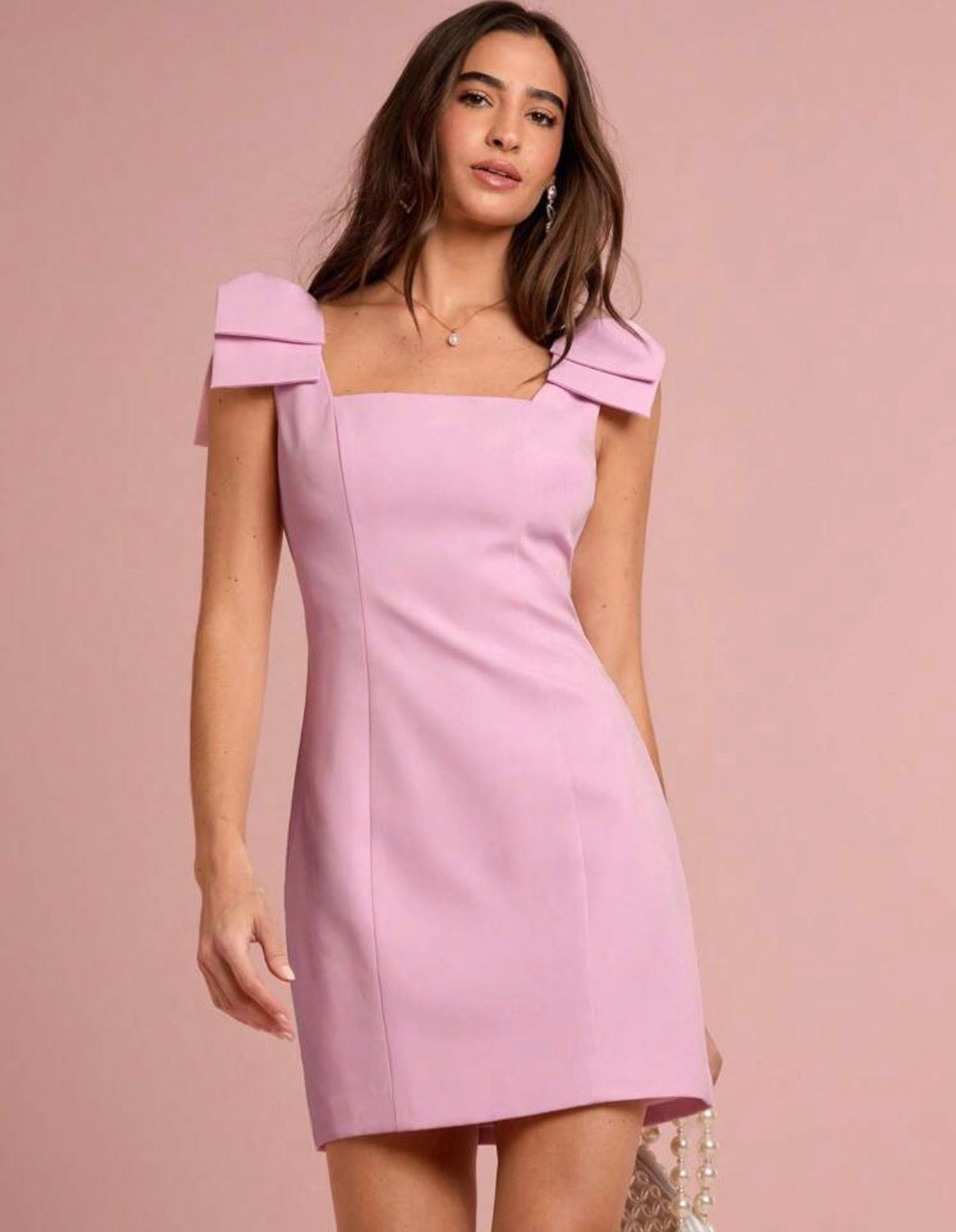 Vestido con lazos