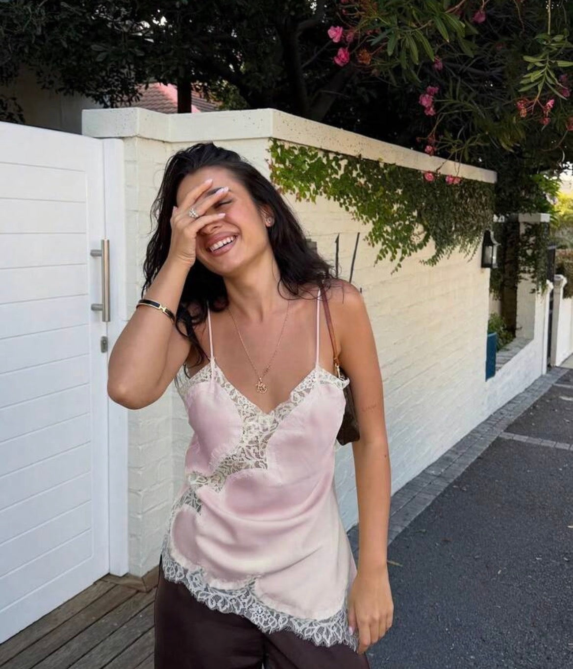 Blusa con encaje