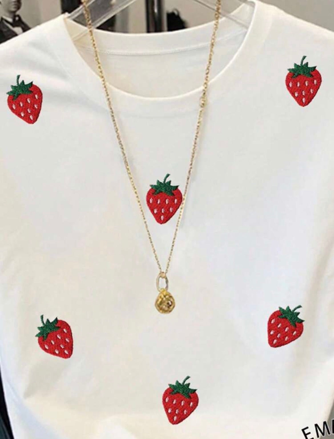 Polera con diseño