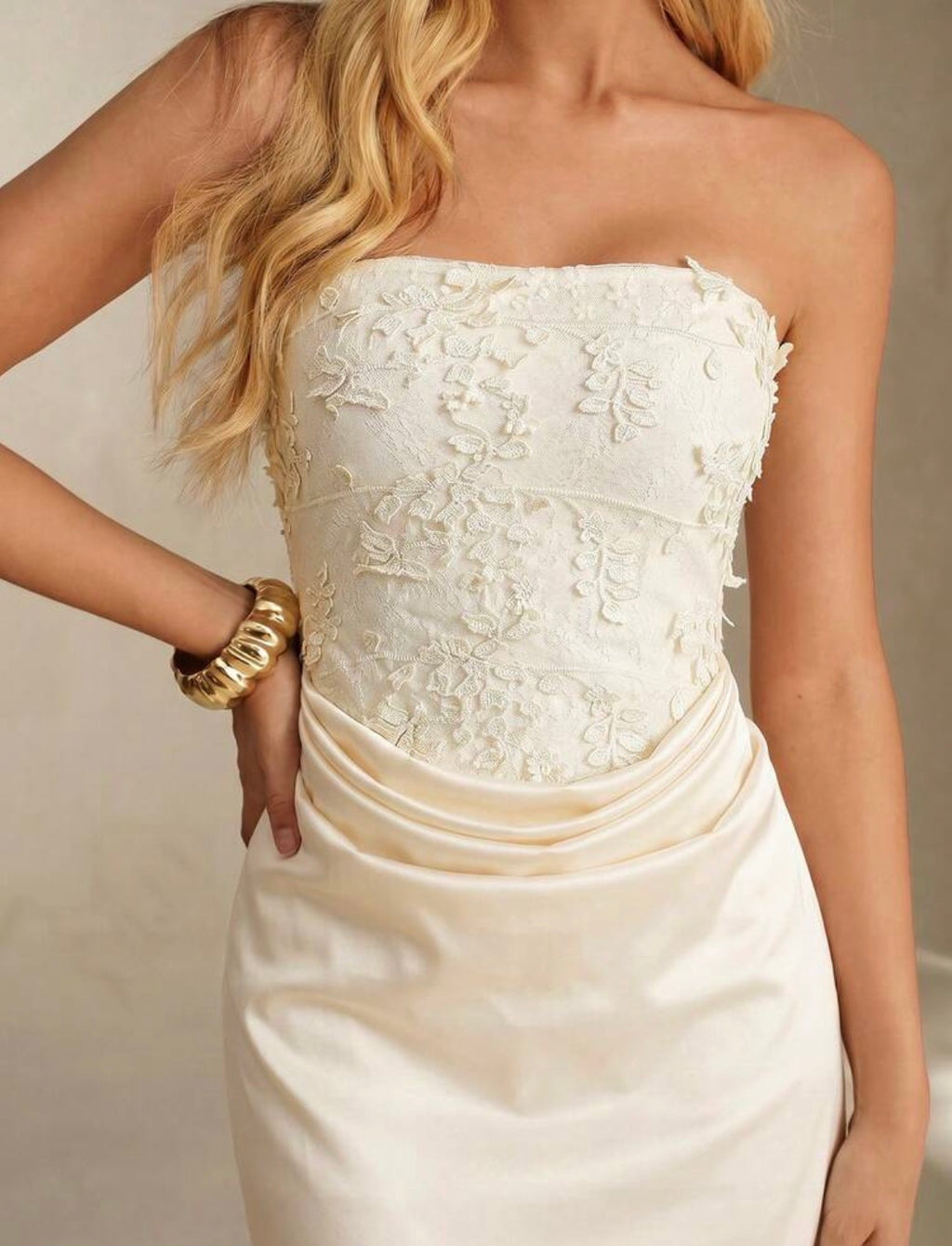 Vestido de encaje